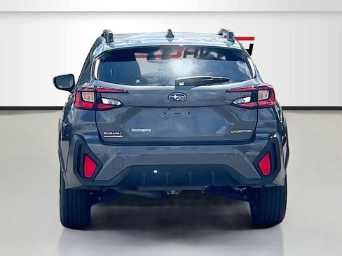 Used 2024 Subaru Crosstrek 2.0i Premium AWD/4WD image 6