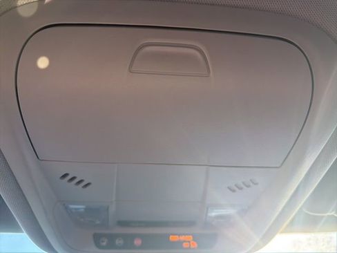 Used 2022 Chevrolet Blazer LT image 24