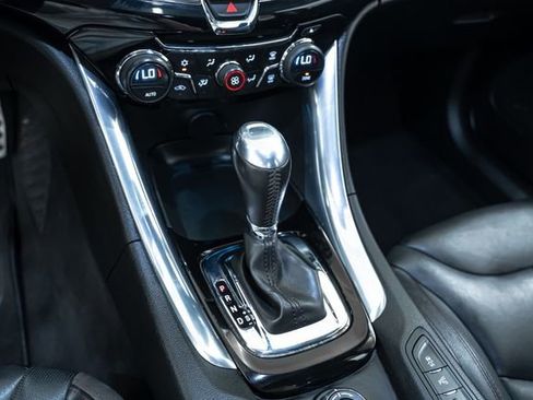 Used 2015 Chevrolet SS image 29