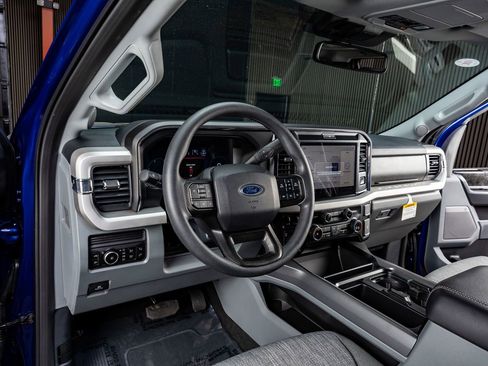 Used 2026 Ford F250 XLT w/ XLT Premium Package image 17