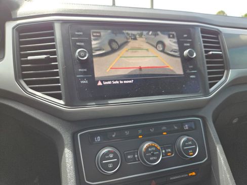 Used 2021 Volkswagen Atlas SE w/ Panoramic Sunroof Package FWD image 33