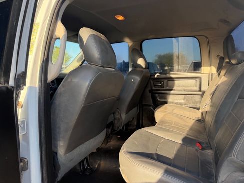 Used 2017 RAM 3500 Tradesman w/ Cold Weather Group image 21