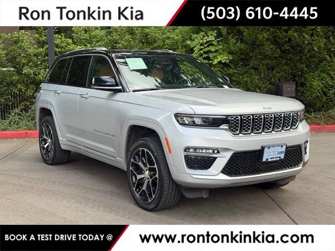 Used 2022 Jeep Grand Cherokee Summit AWD/4WD image 1