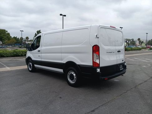 Used 2020 Ford Transit 150 Low Roof RWD image 6
