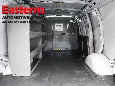 Used 2019 Chevrolet Express 2500 w/ Driver Convenience Package image 9