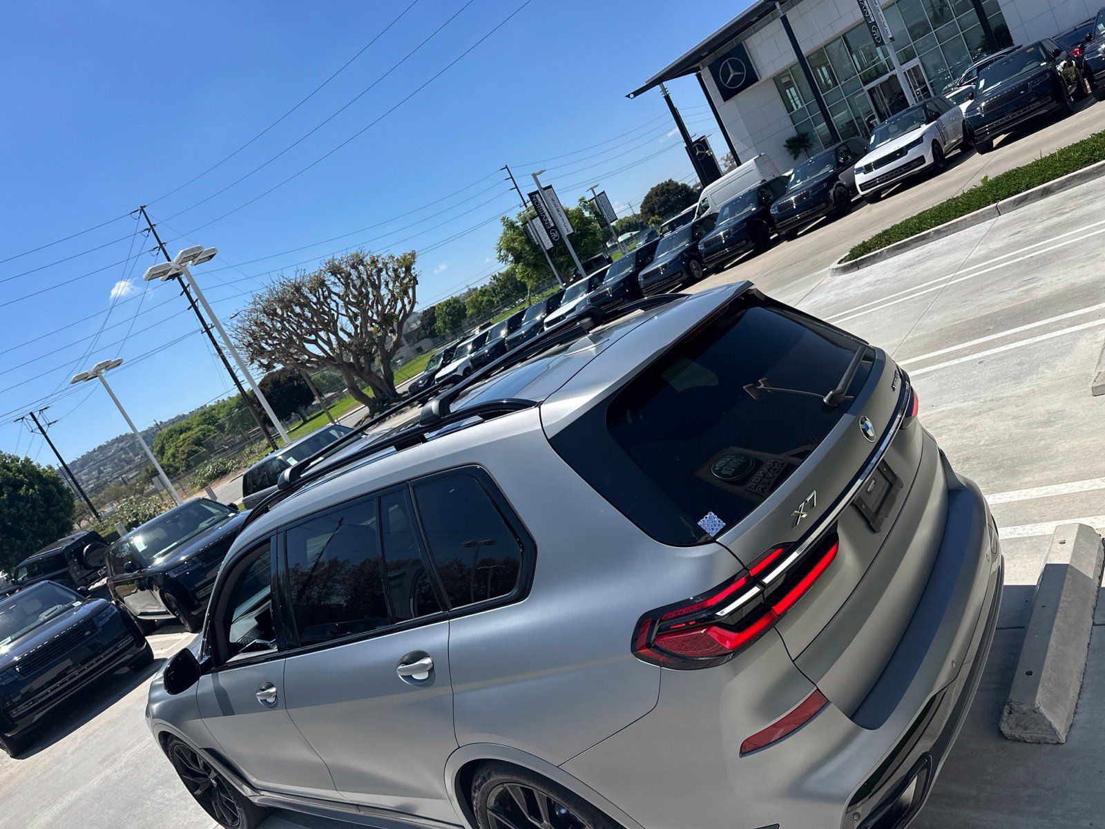 Used 2023 BMW X7 xDrive40i w/ Executive Package AWD/4WD image 5
