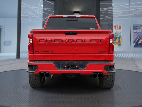 Used 2020 Chevrolet Silverado 1500 RST AWD/4WD image 5