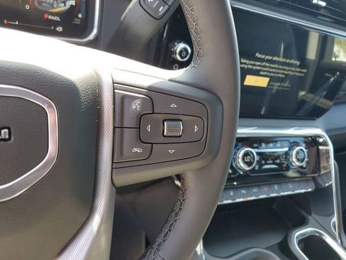 New 2026 GMC Sierra 2500 Denali w/ Denali Reserve Package AWD/4WD image 29