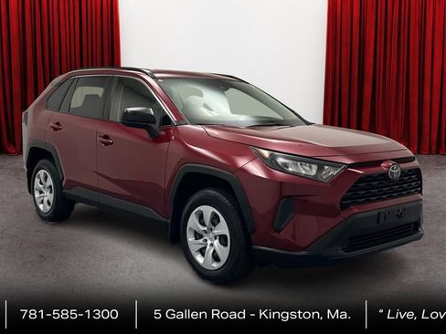 Certified 2021 Toyota RAV4 LE AWD/4WD image 3