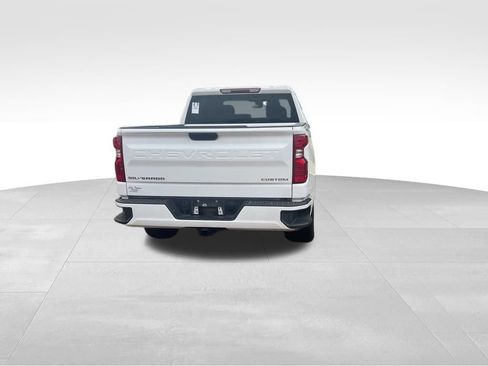 Used 2024 Chevrolet Silverado 1500 Custom image 16