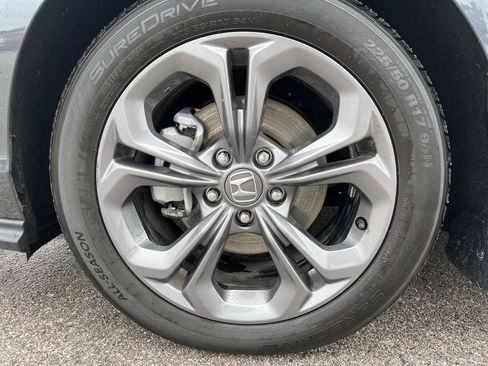 Used 2023 Honda Accord EX image 11