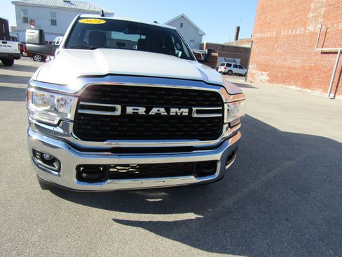 Used 2024 RAM 2500 Big Horn image 8