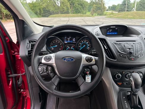 Used 2016 Ford Escape SE FWD image 33