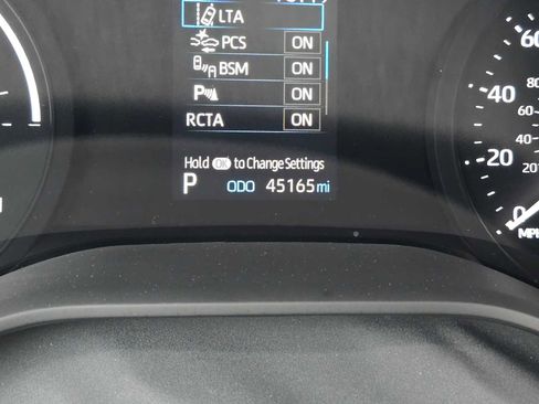 Used 2023 Toyota Sienna XSE AWD/4WD image 26