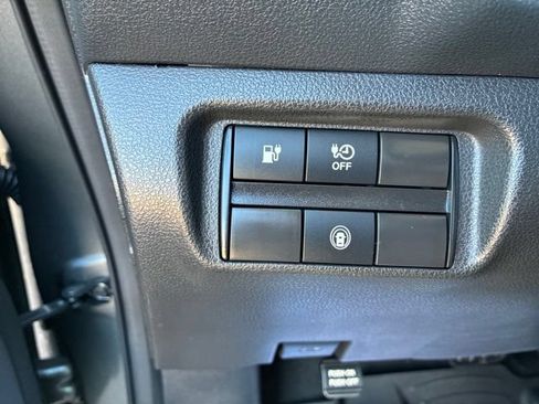 Certified 2025 Nissan Leaf S FWD image 28