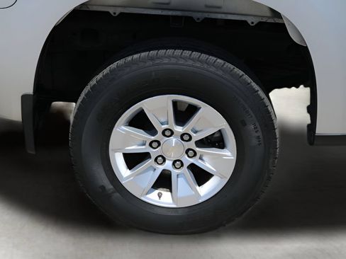 Used 2019 Chevrolet Silverado 1500 W/T w/ WT Convenience Package RWD image 9