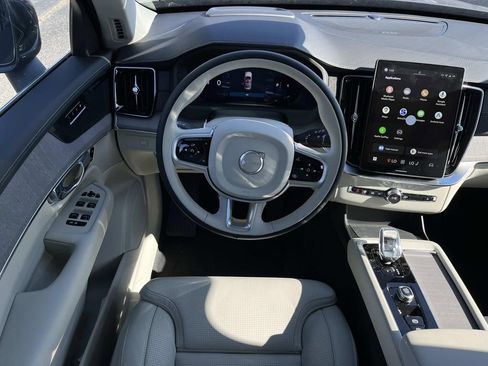 New 2026 Volvo XC90 B6 Ultra image 14