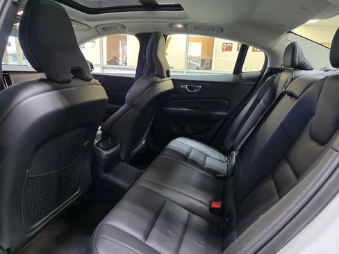 Used 2023 Volvo S60 T8 Plus image 18