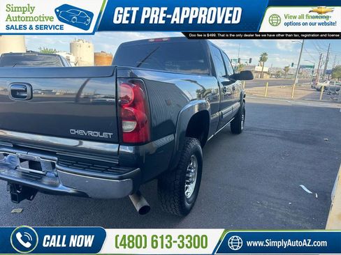 Used 2005 Chevrolet Silverado 2500 LT w/ Heavy-Duty Power Package RWD image 9