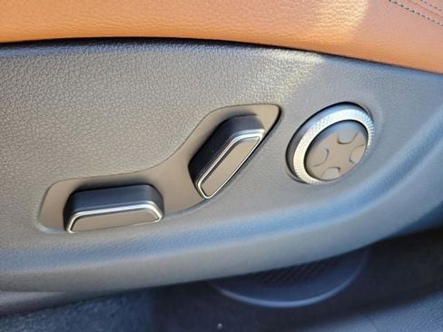 New 2026 Genesis GV70 2.5T Advanced AWD/4WD image 21