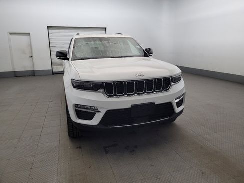 Used 2023 Jeep Grand Cherokee 4WD 4xe image 14