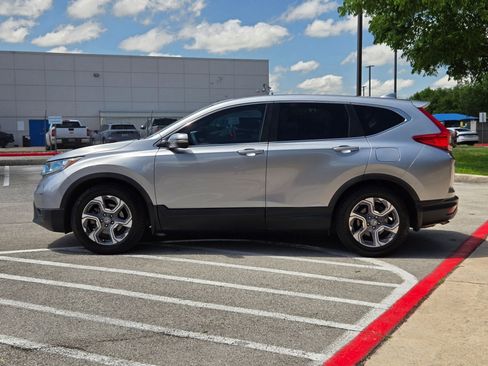 Used 2018 Honda CR-V EX image 6