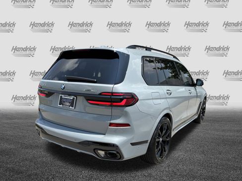 Used 2026 BMW X7 xDrive40i w/ M Sport Package image 9