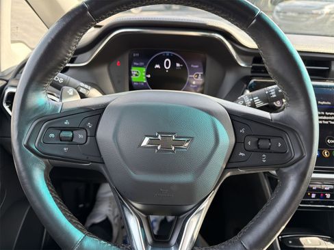 Used 2023 Chevrolet Bolt LT image 14