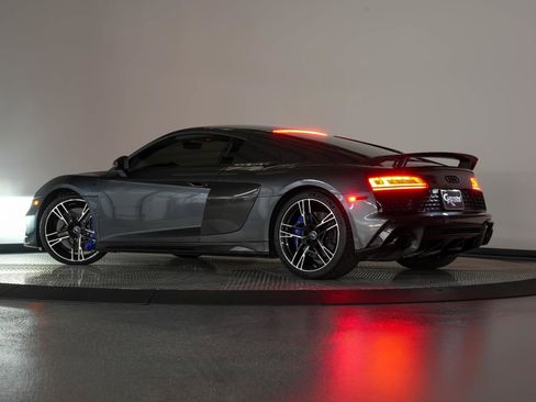 Used 2022 Audi R8 V10 performance w/ R8 Performance Design Package image 17