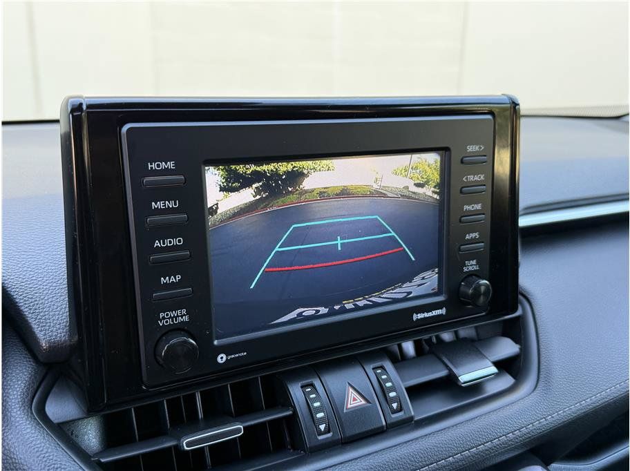 Used 2021 Toyota RAV4 XLE Premium w/ Carpet Mat Package (TMS) AWD/4WD image 17