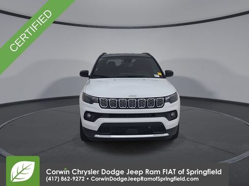 Certified 2026 Jeep Compass Limited AWD/4WD image 6