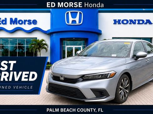 Used 2024 Honda Civic EX image 1