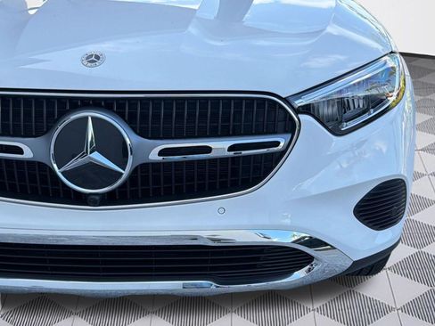 Used 2026 Mercedes-Benz GLC 300 image 11