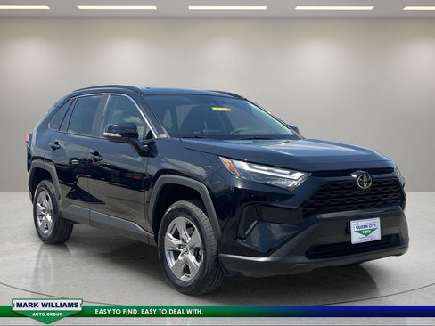 Used 2024 Toyota RAV4 XLE FWD image 1