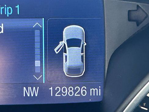 Used 2015 Ford Escape SE AWD/4WD image 12