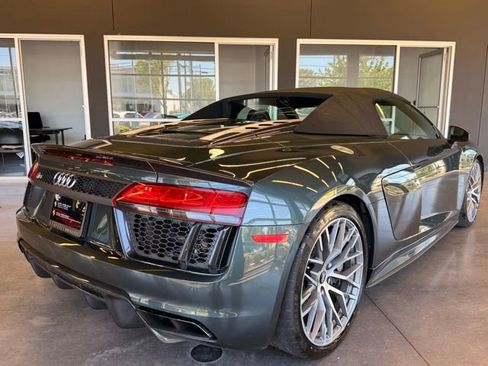 Used 2018 Audi R8 V10 plus AWD/4WD image 12