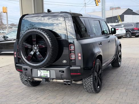 Used 2023 Land Rover Defender 110 V8 image 68