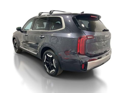 Used 2025 Kia Telluride S AWD/4WD image 2
