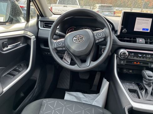 New 2025 Toyota RAV4 XLE image 22