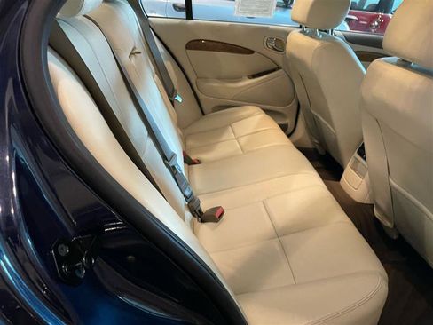 Used 2006 Jaguar S-TYPE 3.0 image 11