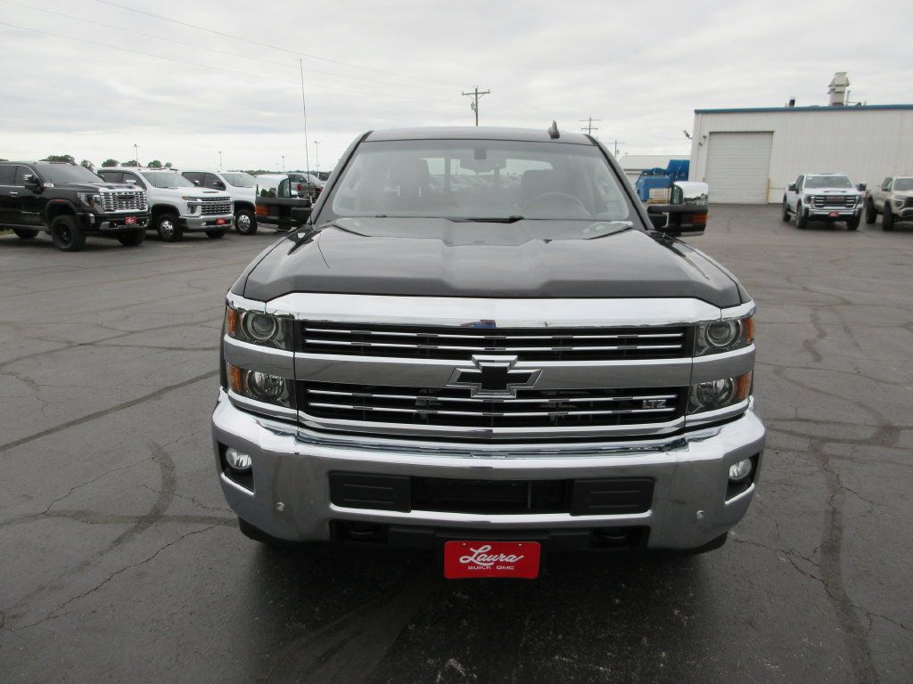Used 2016 Chevrolet Silverado 2500 LTZ w/ LTZ Plus Package AWD/4WD image 10