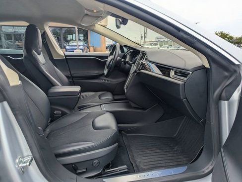 Used 2016 Tesla Model S 75 image 29