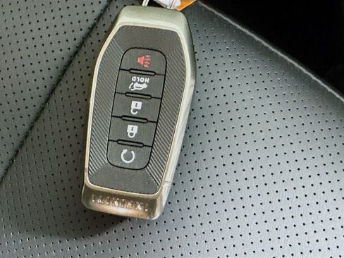 Certified 2026 INFINITI QX60 Luxe w/ Family Package image 40