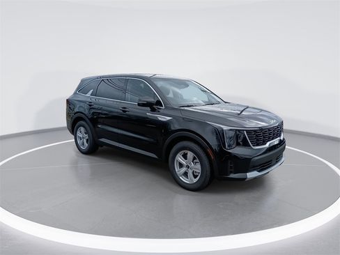New 2026 Kia Sorento LX image 2