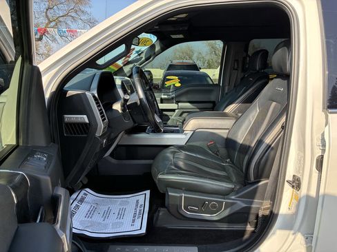 Used 2018 Ford F150 Platinum w/ Equipment Group 701A Luxury image 3
