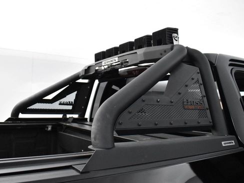 Used 2021 GMC Sierra 3500 Denali w/ Denali Ultimate Package image 11