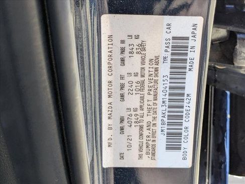 Used 2021 MAZDA MAZDA3 s image 24