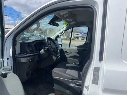 Used 2025 Ford Transit 250 Low Roof w/ Exterior Upgrade Package RWD image 16