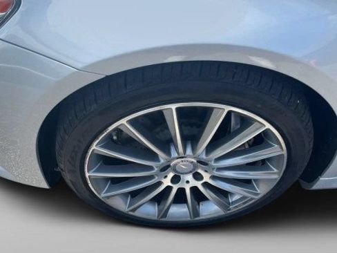 Used 2016 Mercedes-Benz S 550 Sedan image 5