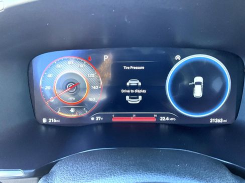 Used 2023 Hyundai Santa Fe SEL w/ Premium Package image 13